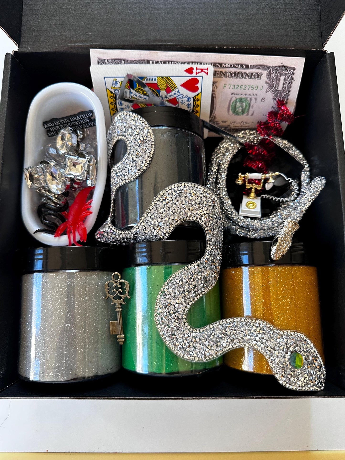 Reputation playdough sensory box